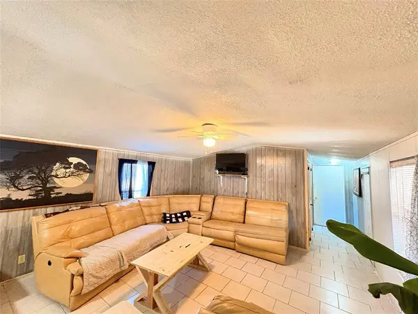 Cleburne, TX 76031,1009 Ben Drive