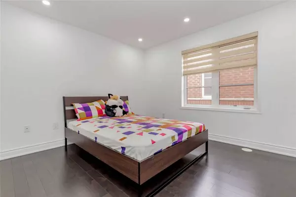 Brampton, ON L7A 3Z3,92 Baycliffe CRES #30