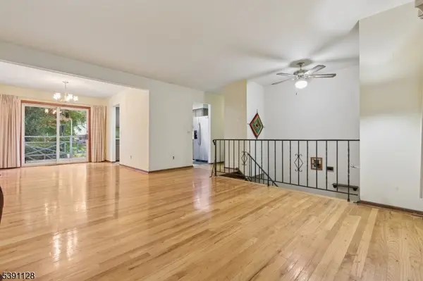 Roselle Boro, NJ 07203,446 W 6th Ave