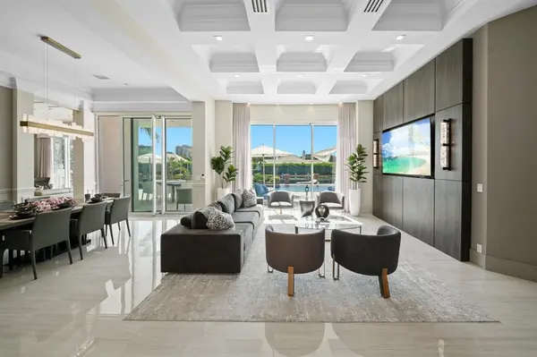 Ocean Ridge, FL 33435,81 S Island Dr