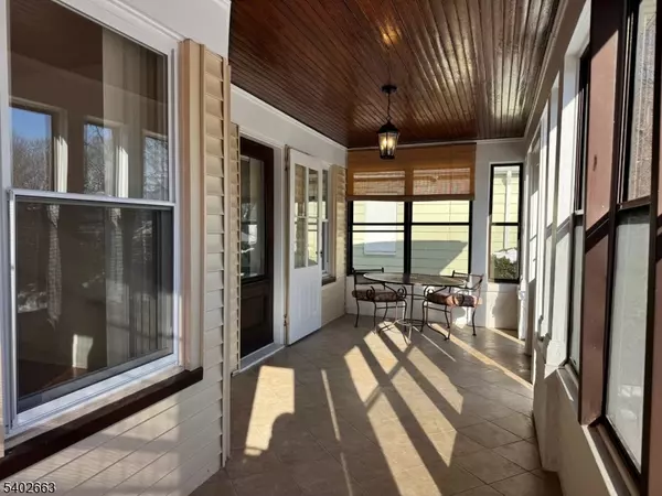 Montclair Twp., NJ 07042,4 Claremont Pl #1