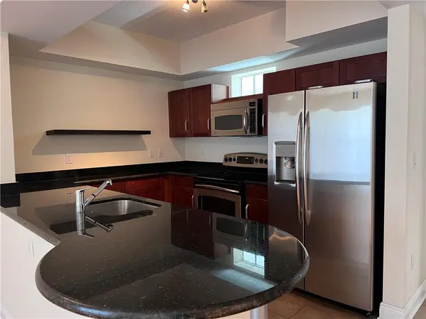 7275 SW 90th St #C309, Miami, FL 33156