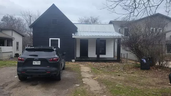 Denison, TX 75020,309 W Hull Street