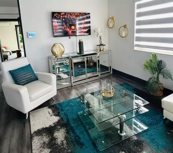 Miami, FL 33147,3080 NW 98