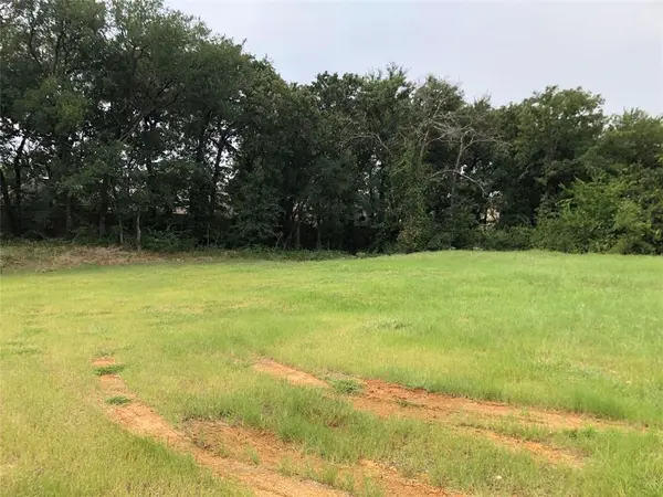 Bedford, TX 76021,1229 N Industrial Boulevard