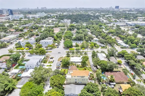 Fort Lauderdale, FL 33315,416 SW 11th St