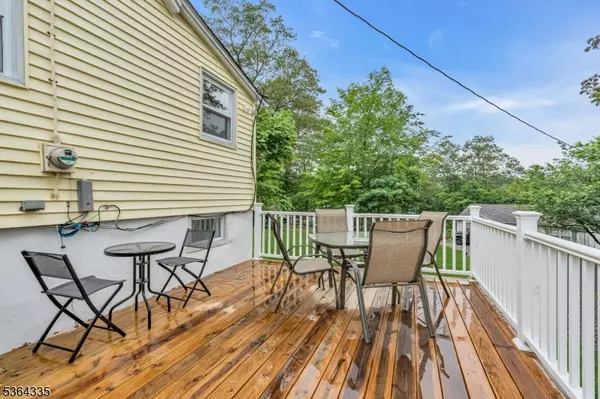 West Milford Twp., NJ 07421,40 Kingsland Rd