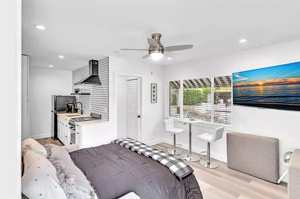 Fort Lauderdale, FL 33304,649 NE 16th TER