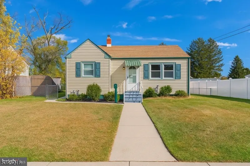 610 Lee Ave, Beverly City, NJ 08010