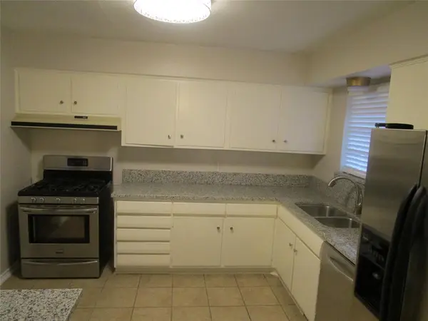 Dallas, TX 75214,7128 Clemson Drive