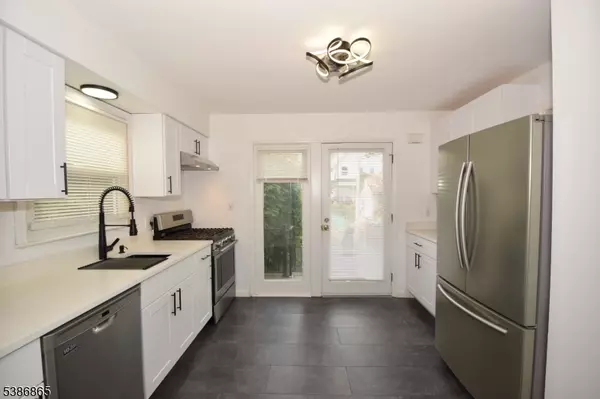 40 Glaser Ave, Raritan Boro, NJ 08869