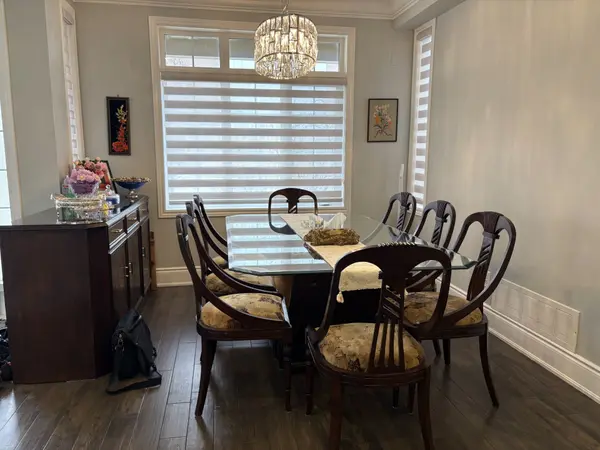 Mississauga, ON L5M 7G4,3810 Thomas ST