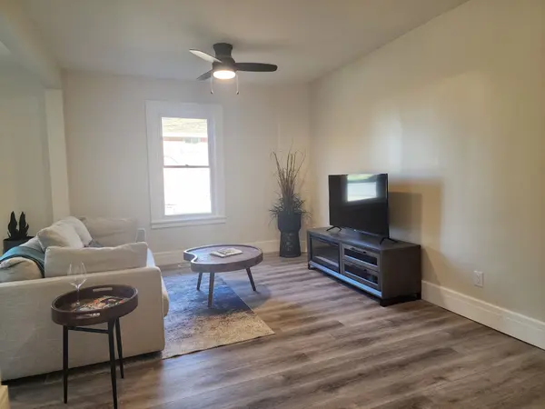 South Glengarry, ON K0C 1N0,12 Oak ST