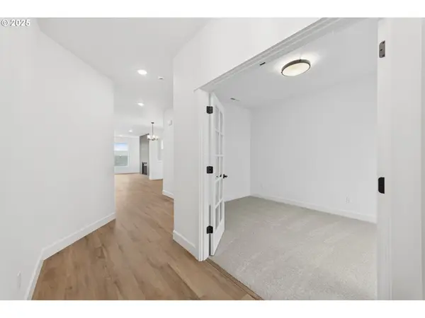 Tigard, OR 97224,15480 SW Everglade AVE