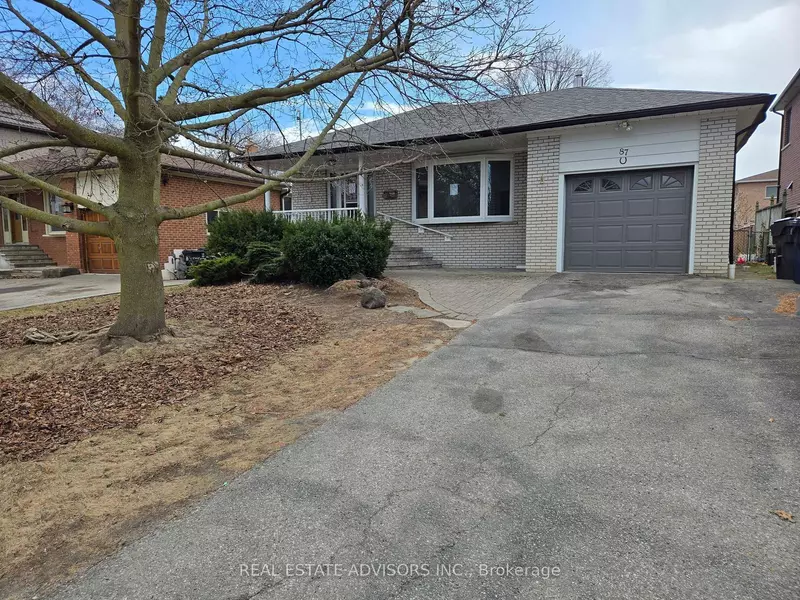 87 Euclid AVE, Toronto E10, ON M1C 1J8