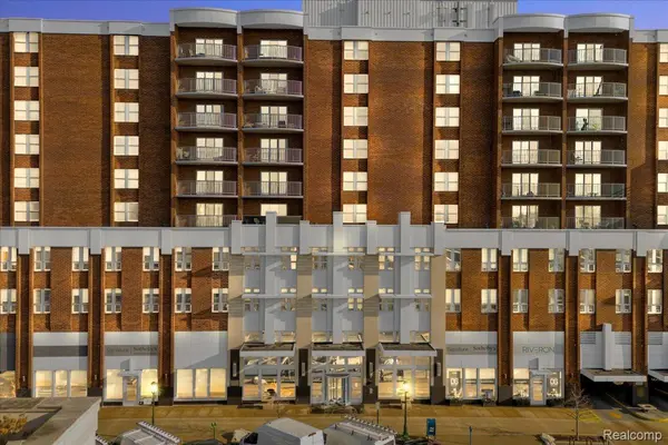 411 S Old Woodward AVE #712, Birmingham, MI 48009