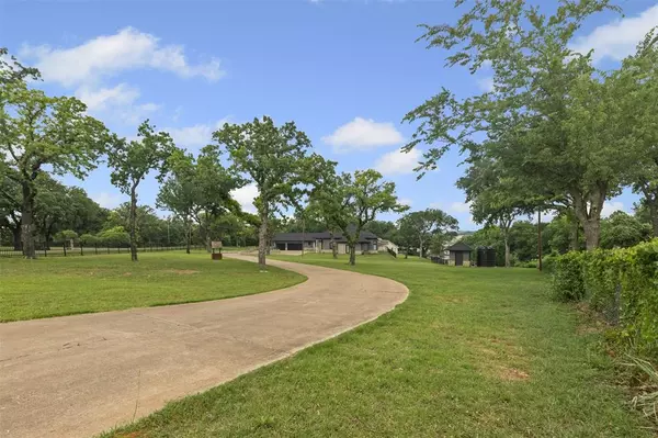 Granbury, TX 76048,2100 Gene Court