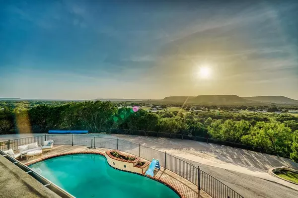 Buffalo Gap, TX 79508,214 County Road 693