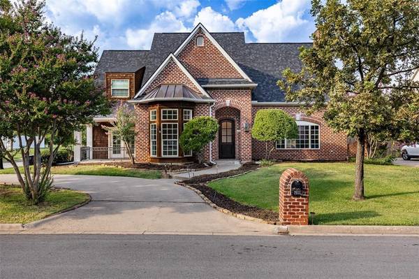 2511 Hidden Valley Trail, Sherman, TX 75092