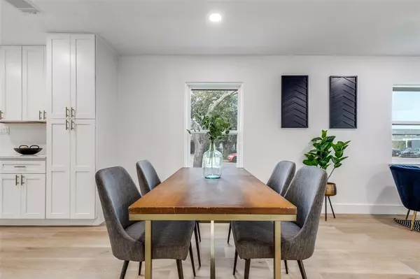 Dallas, TX 75229,10616 Allegheny Drive