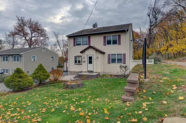 Lincoln Park Boro, NJ 07035,27 Iroquois Avenue