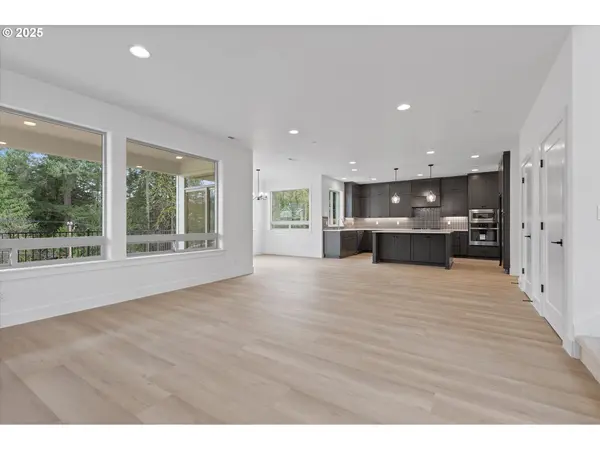 Clackamas, OR 97015,14988 SE Andre WAY