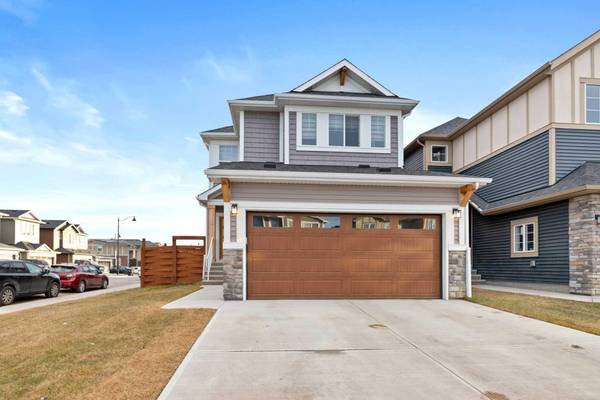 7 Homestead CIR NE, Calgary, AB T3J 5R6