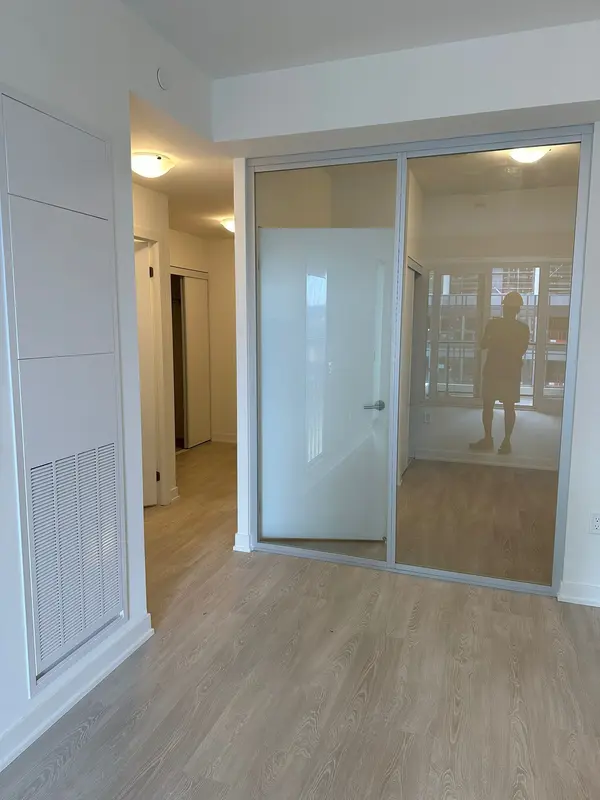 Toronto C13, ON M3C 0S6,1 Kyle Lowry RD #301