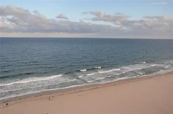 Lauderdale By The Sea, FL 33308,6000 N Ocean Blvd #12C