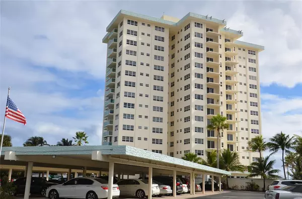 Lauderdale By The Sea, FL 33308,6000 N Ocean Blvd #12C
