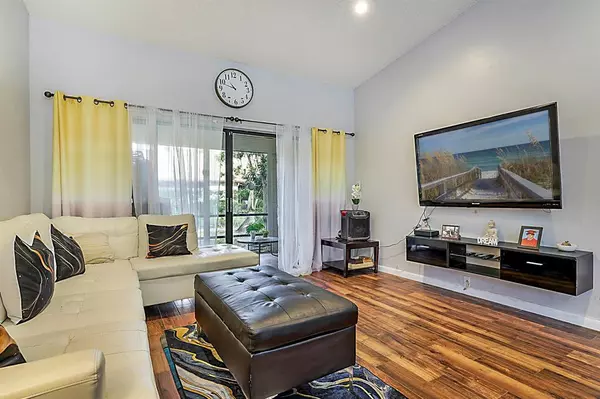 Lake Worth, FL 33467,7551 Caesar St #A