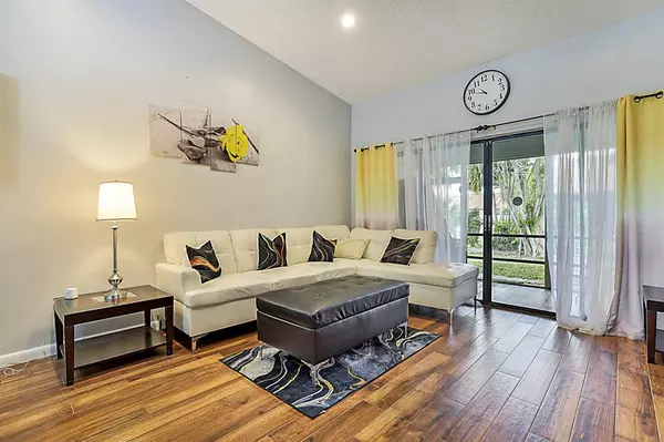 Lake Worth, FL 33467,7551 Caesar St #A