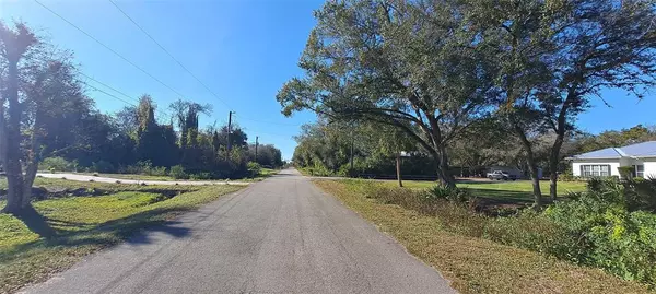 Okeechobee, FL 34972,90 NE 138th St