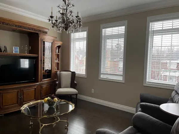 Newmarket, ON L3X 3H2,386 Gilpin DR