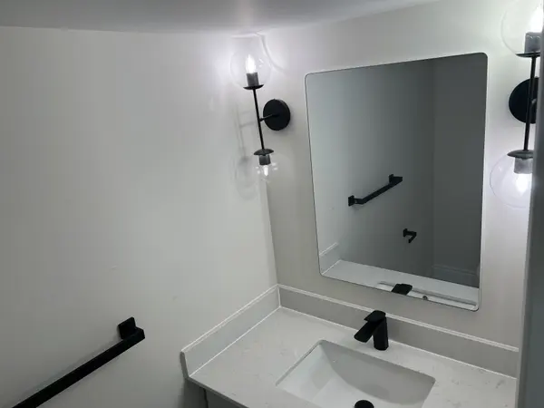 Brampton, ON L6X 0N8,138 Degrassi Cove CIR #Basement