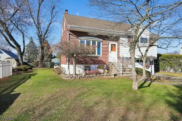 Clifton City, NJ 07012,18 Roy Ct