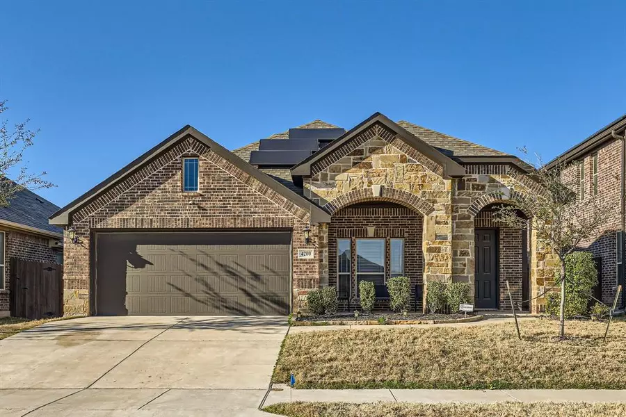 4200 Snowberry Lane, Fort Worth, TX 76036