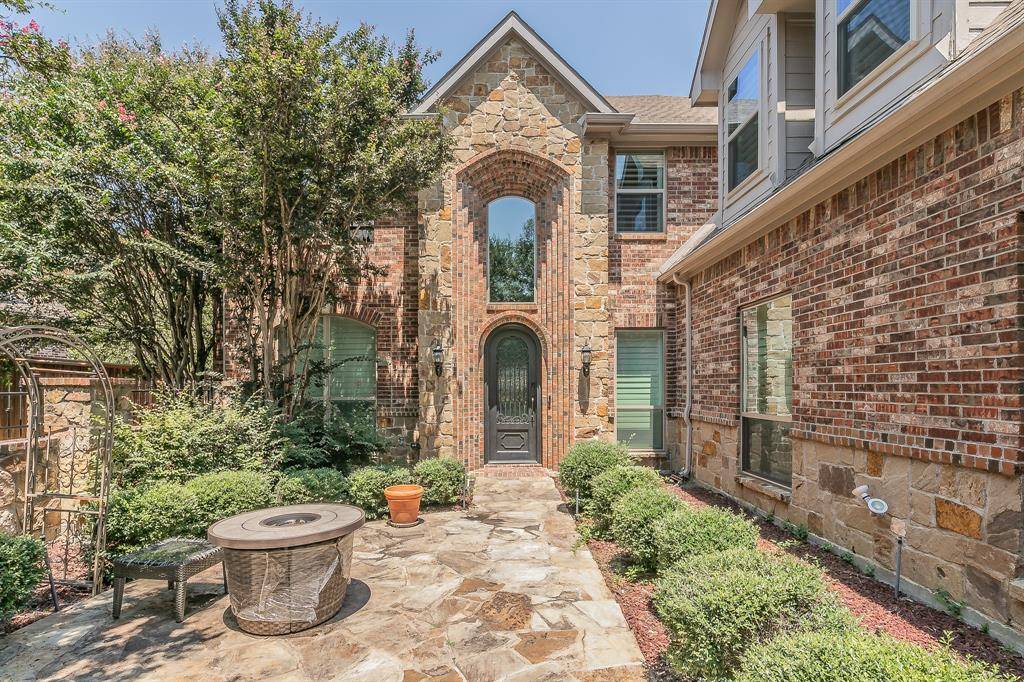 2305 Beacon Hill Drive, Keller, TX 76248