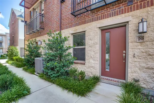 Dallas, TX 75219,4323 Dickason Avenue #20