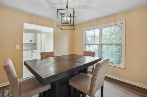 Totowa Boro, NJ 07512,4 Tow Path Cres