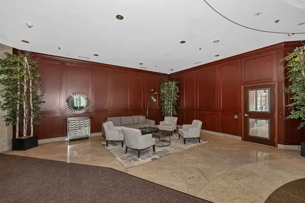 Lower Town - Sandy Hill, ON K1N 0A9,234 Rideau ST #205