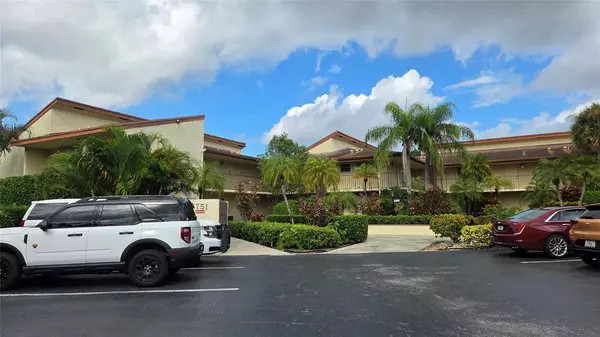 Tamarac, FL 33321,8751 Holly Ct #202