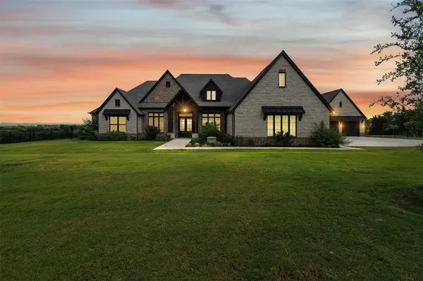 2001 Hidden Bluff Road, Aledo, TX 76008