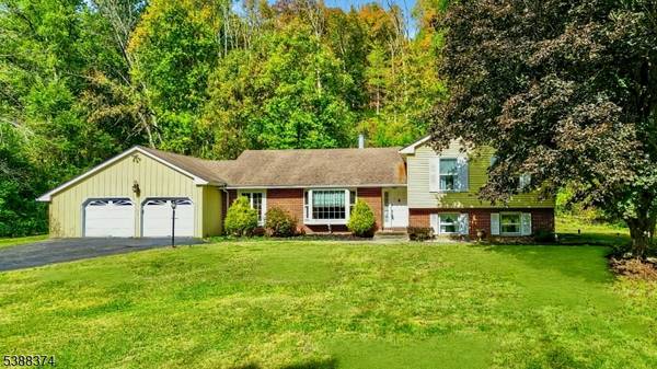 12 Goodale Rd, Andover Twp., NJ 07860