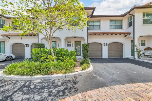 Pompano Beach, FL 33060,1327 SE 3rd Ave #1327