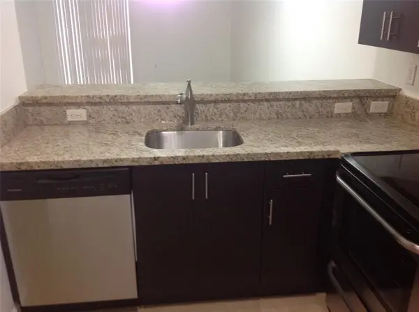 Sunrise, FL 33351,9968 Nob Hill Ln #9968