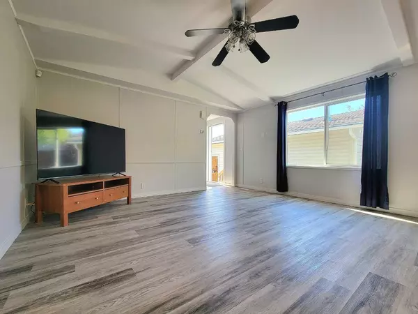 Rural Grande Prairie No. 1 County Of, AB T8W 5K5,328 Scott Lane