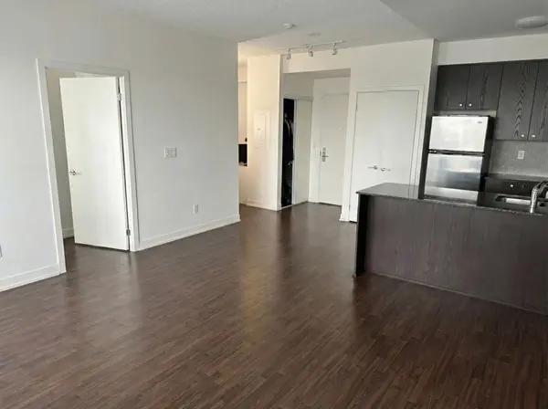 Toronto W08, ON M9A 5G8,5101 Dundas ST W #911