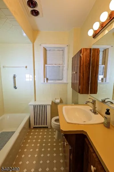 Scotch Plains Twp., NJ 07076,227 Mountainview Ave