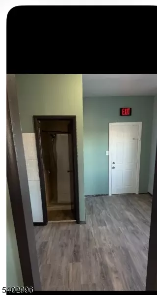 Newark City, NJ 07104,65 Victoria Ave